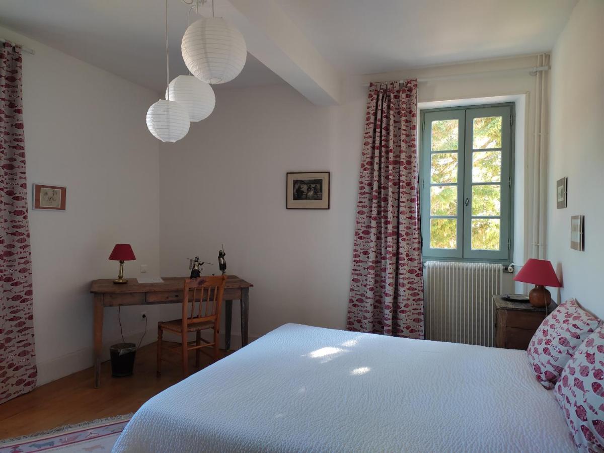 Bed and Breakfast Le Logis Du Pradet Moncrabeau Zewnętrze zdjęcie