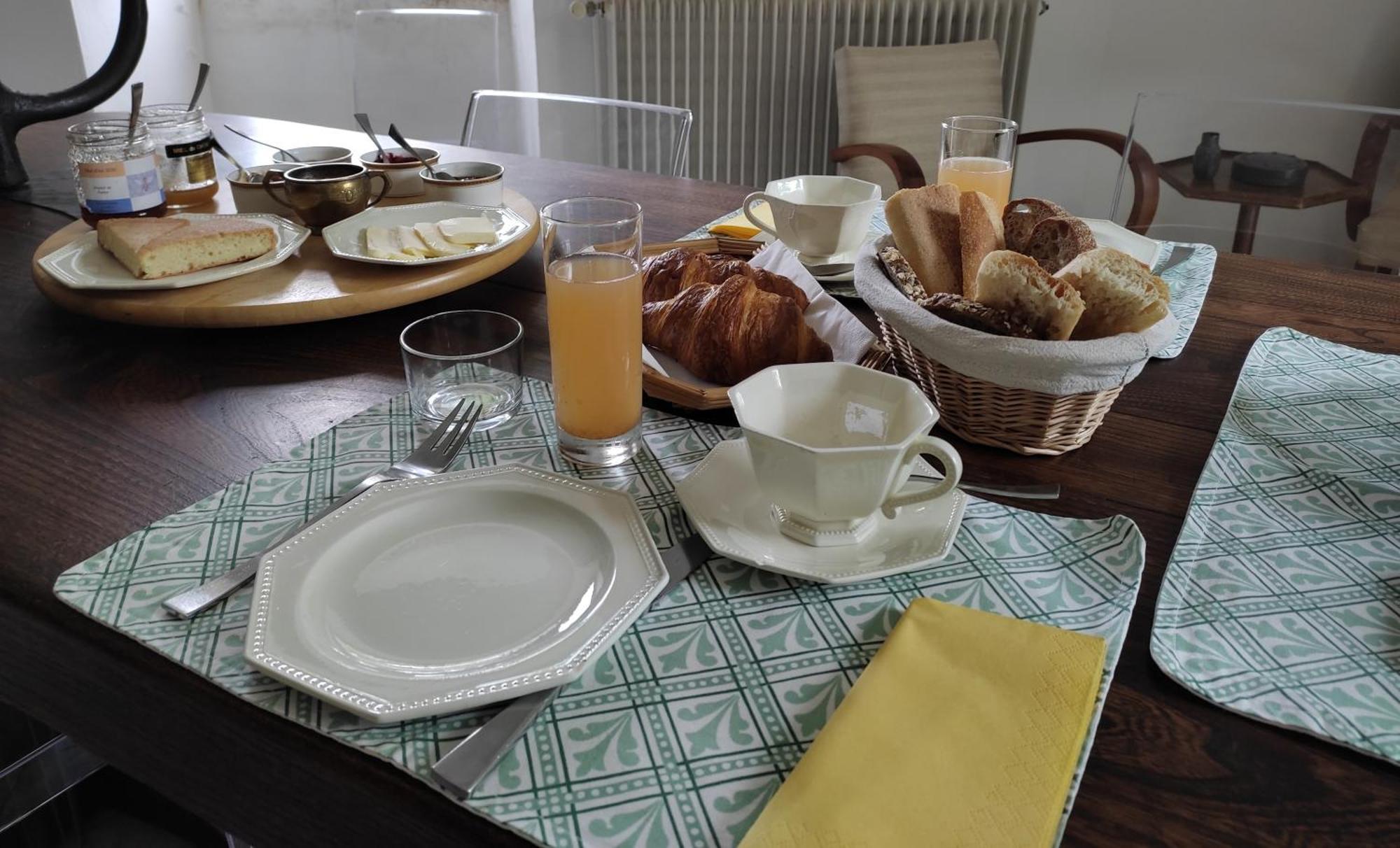Bed and Breakfast Le Logis Du Pradet Moncrabeau Zewnętrze zdjęcie